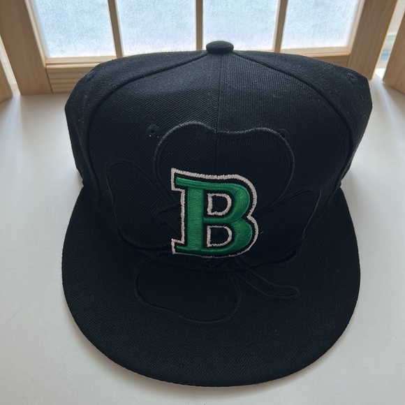 Boston SnapBack - Picture 2 of 4